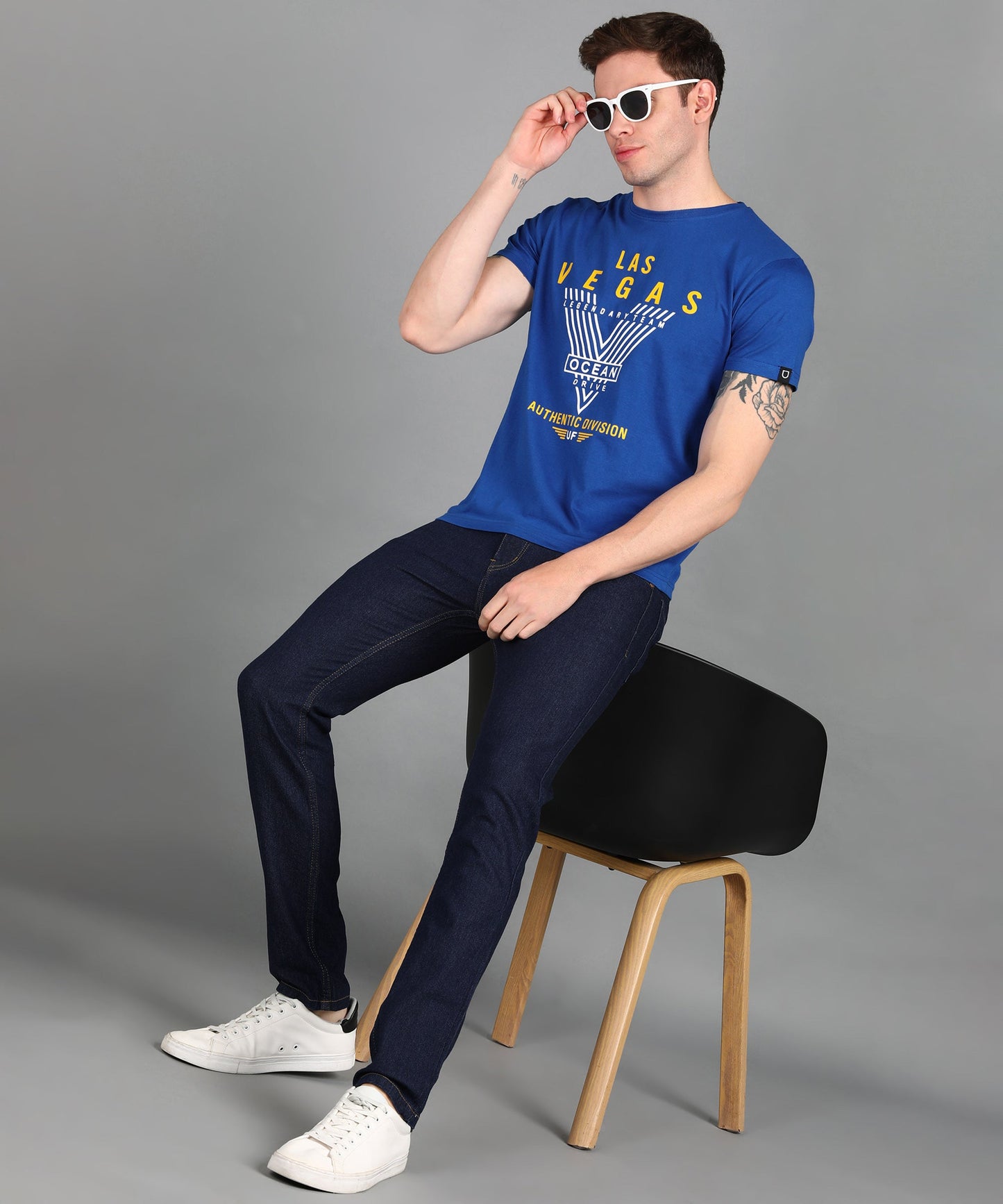 Urbano Fashion Men's Royal Blue Graphic Printed Round Neck Half Sleeve Slim Fit Cotton T-Shirt