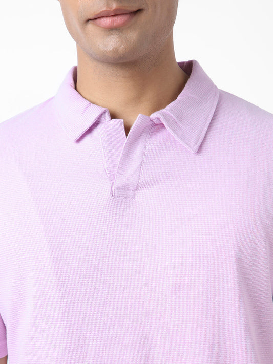Men's Lilac Textured Regular Fit Half Sleeve Cotton Polo T-Shirt