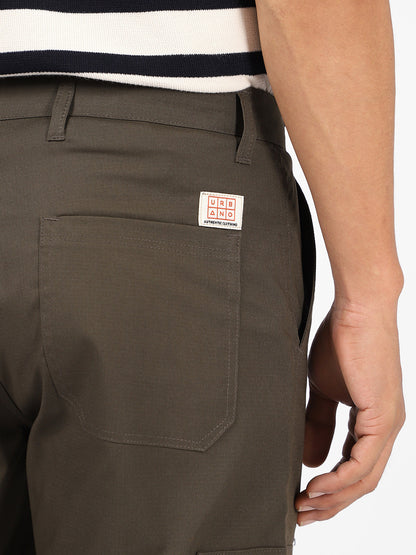 Men's Dark Olive Regular Fit Solid Cargo Chino Pant With 6 Pockets
