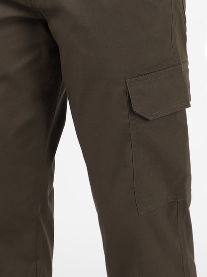 Men's Dark Olive Regular Fit Solid Cargo Chino Pant With 6 Pockets