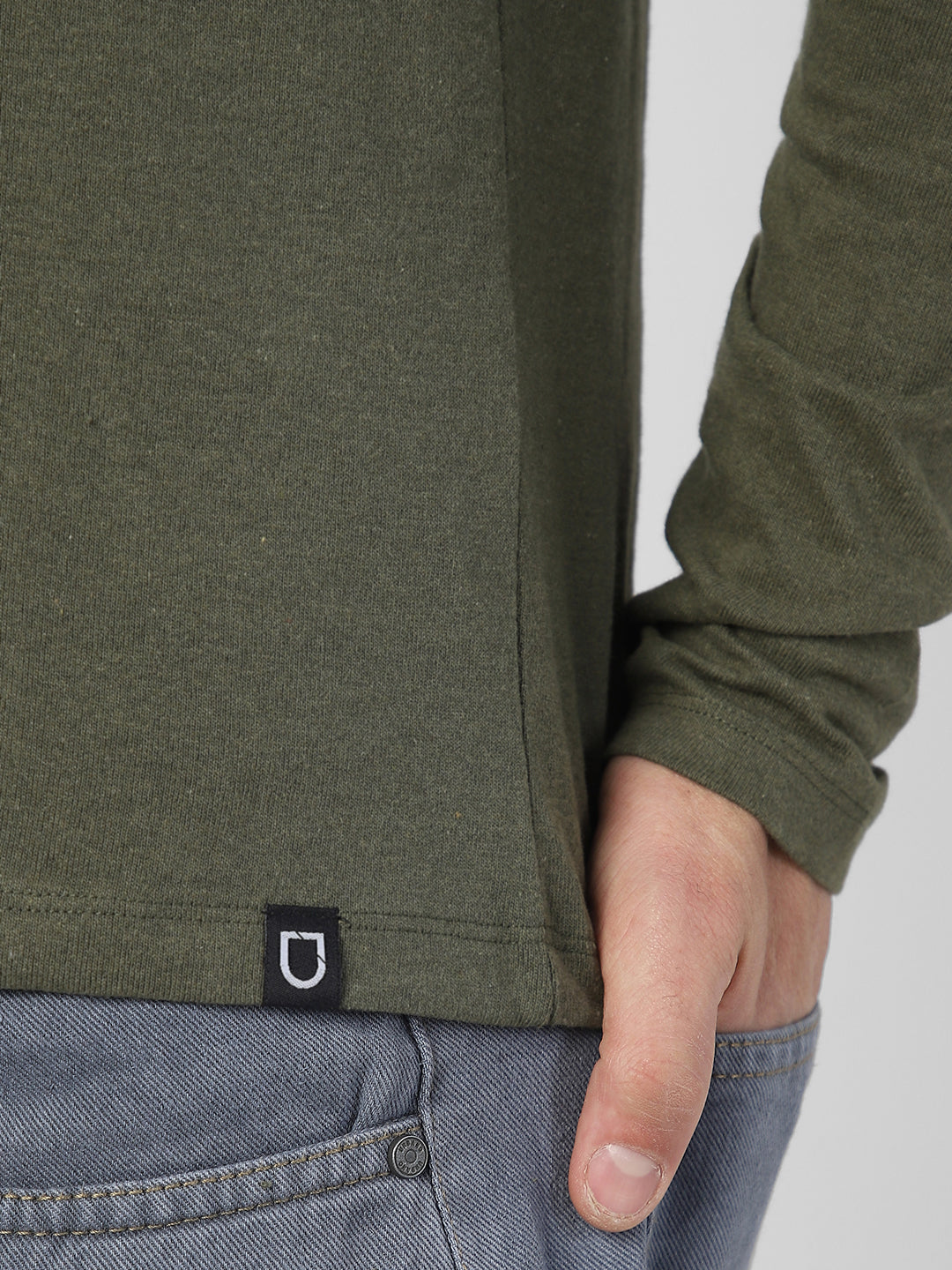 Men's Dark Olive Green Solid Henley Neck Slim Fit Full Sleeve Cotton T-Shirt