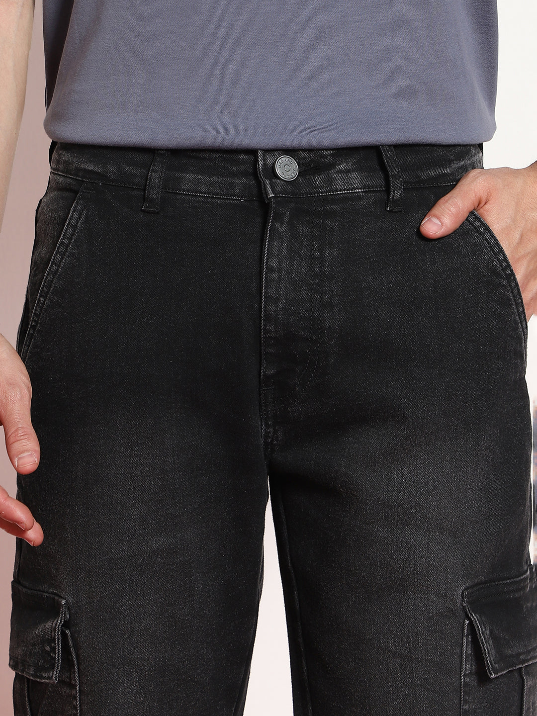 Men's Black Regular Fit Washed Cargo Jeans With 6 Pockets Stretchable