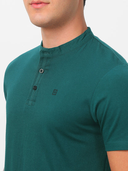 Men's Dark Green Solid Mandarin Collar Slim Fit Cotton T-Shirt