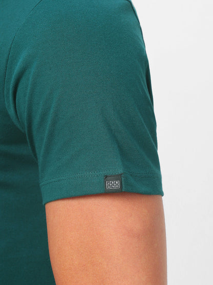 Men's Dark Green Solid Mandarin Collar Slim Fit Cotton T-Shirt