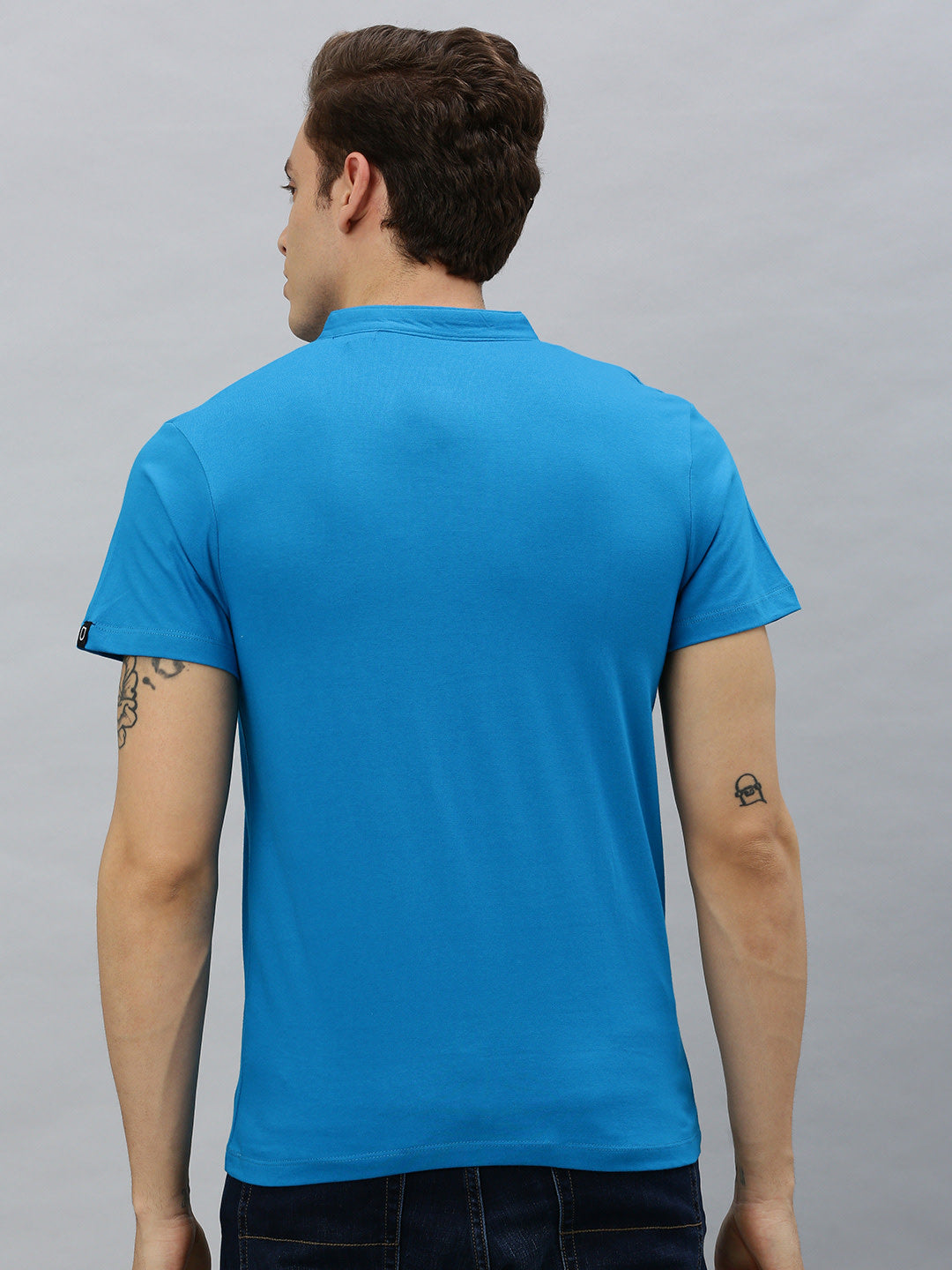 Men's Sky Blue Solid Mandarin Collar Slim Fit Cotton T-Shirt