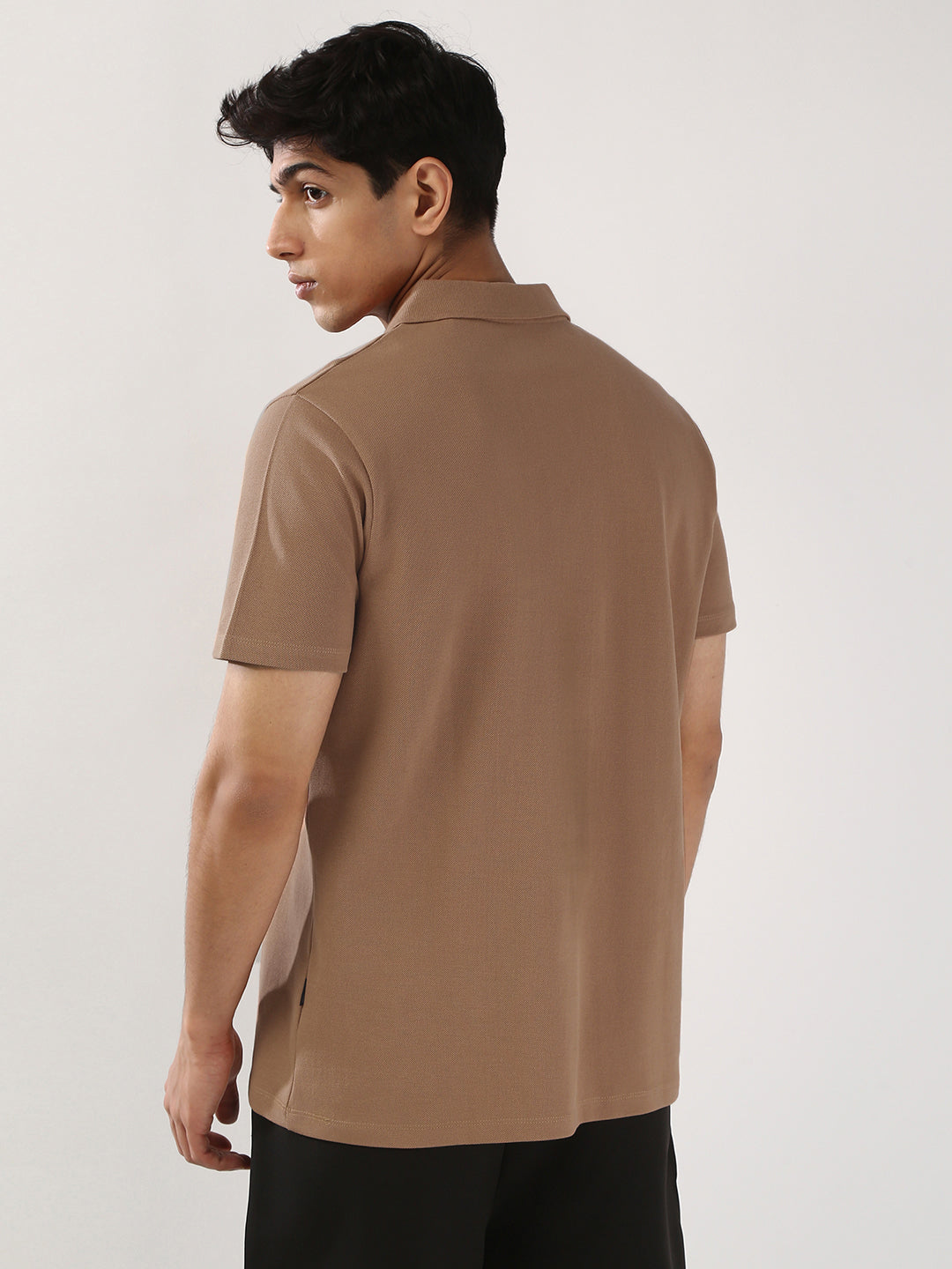 Men's Mocha Mousse Solid Regular Fit Half Sleeve Cotton Polo T-Shirt