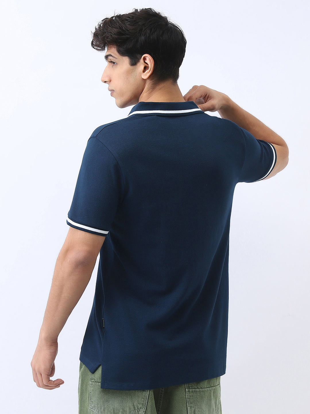 Men's Navy Solid Regular Fit Half Sleeve Cotton Polo T-Shirt