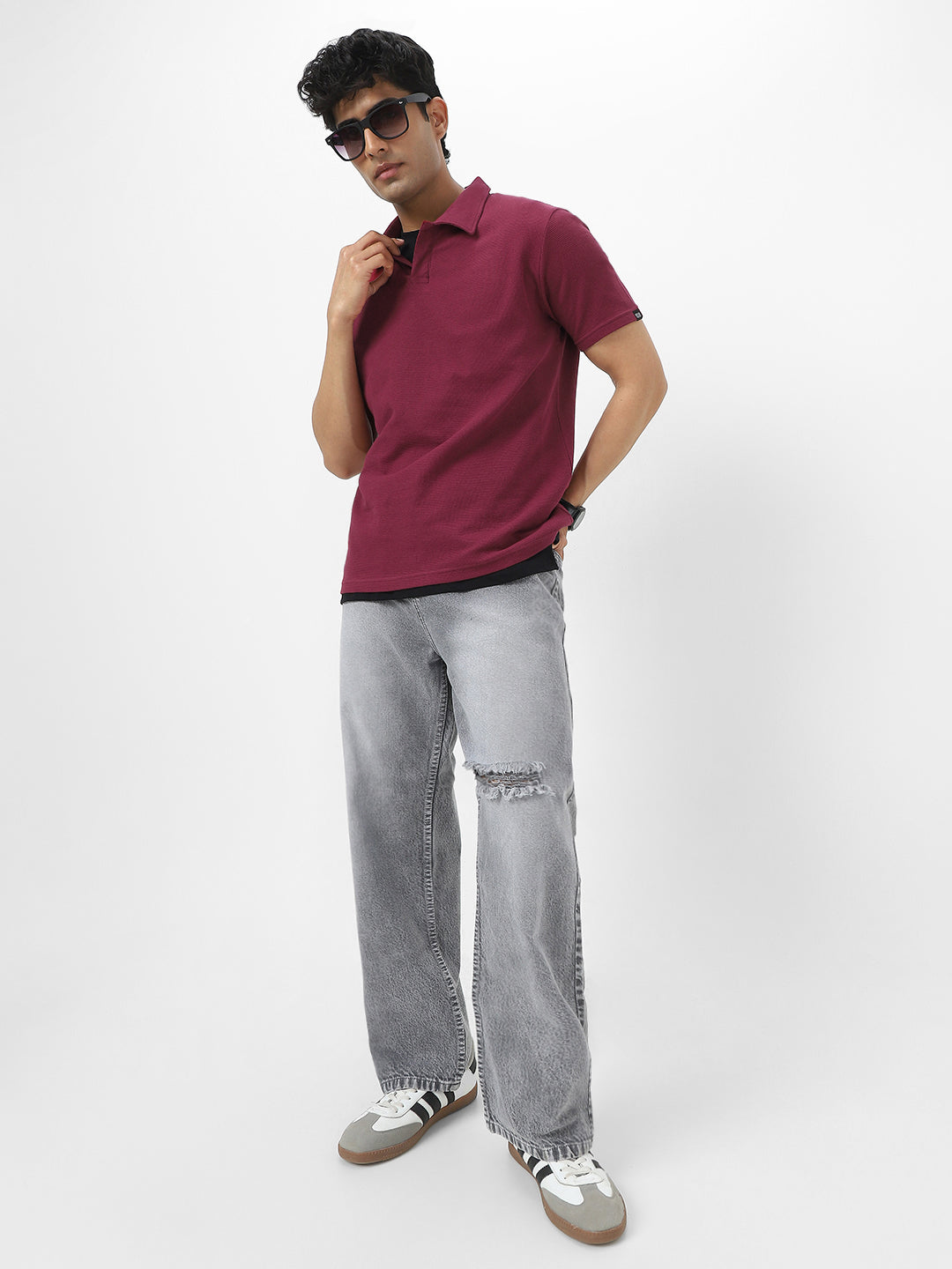 Men's Maroon Textured Regular Fit Half Sleeve Cotton Polo T-Shirt