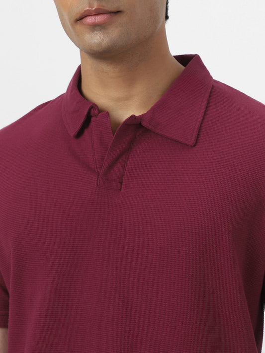 Men's Maroon Textured Regular Fit Half Sleeve Cotton Polo T-Shirt
